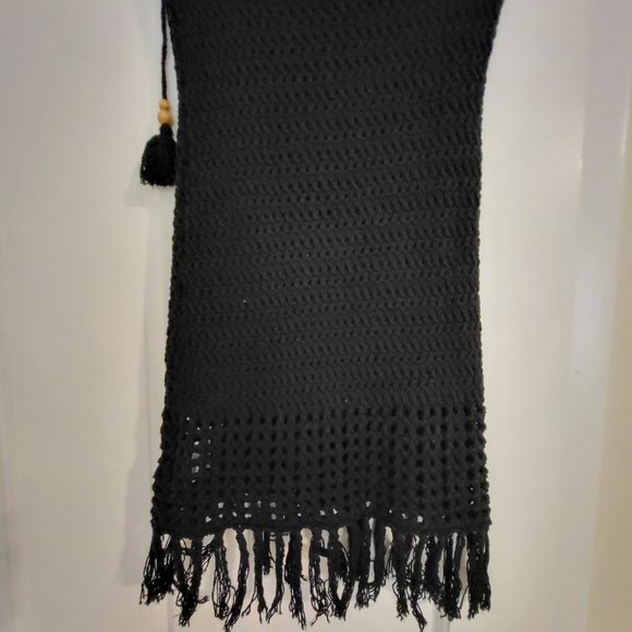 Oliveacious Black Macrame Fringe Skirt and Matching Crop Top size Small - Picture 4 of 8